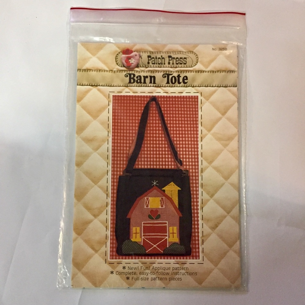 Vintage 1978 Barn Tote Pattern No. 325B - NEW